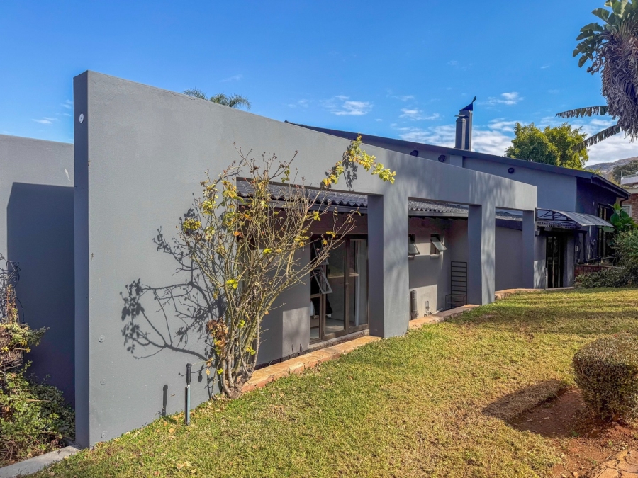 8 Bedroom Property for Sale in Schoemansville North West